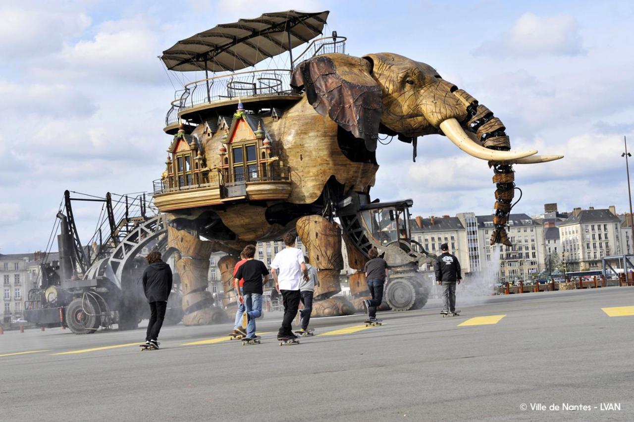 Ferienwohnung Pour Une Escapade A Nantes, Face Au Musee D'Arts Exterior foto