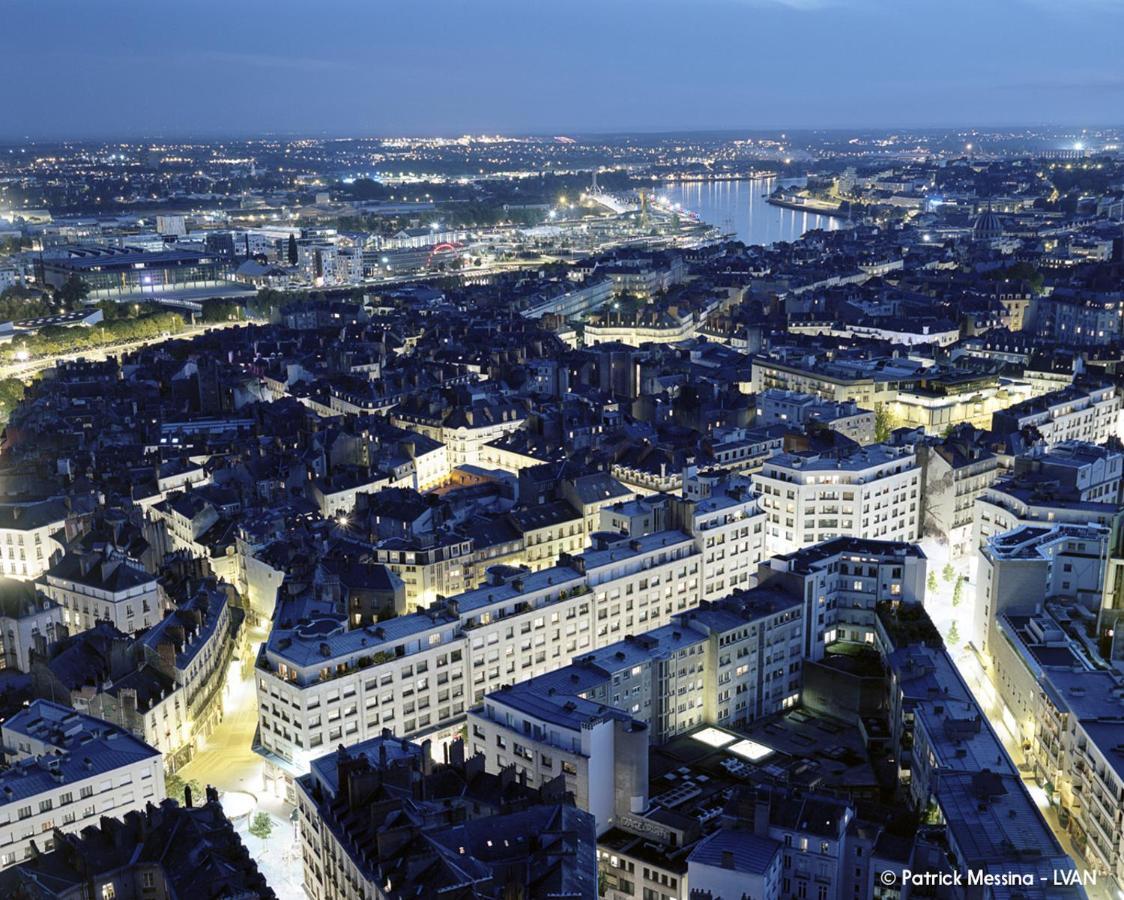 Ferienwohnung Pour Une Escapade A Nantes, Face Au Musee D'Arts Exterior foto